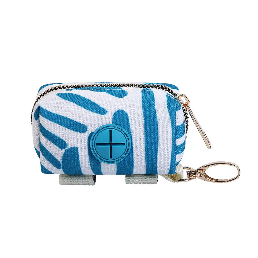Adjustable Pet Dog Poop Bag Holder - Convenient Leash Attachment for Easy Waste Disposal on the Go!